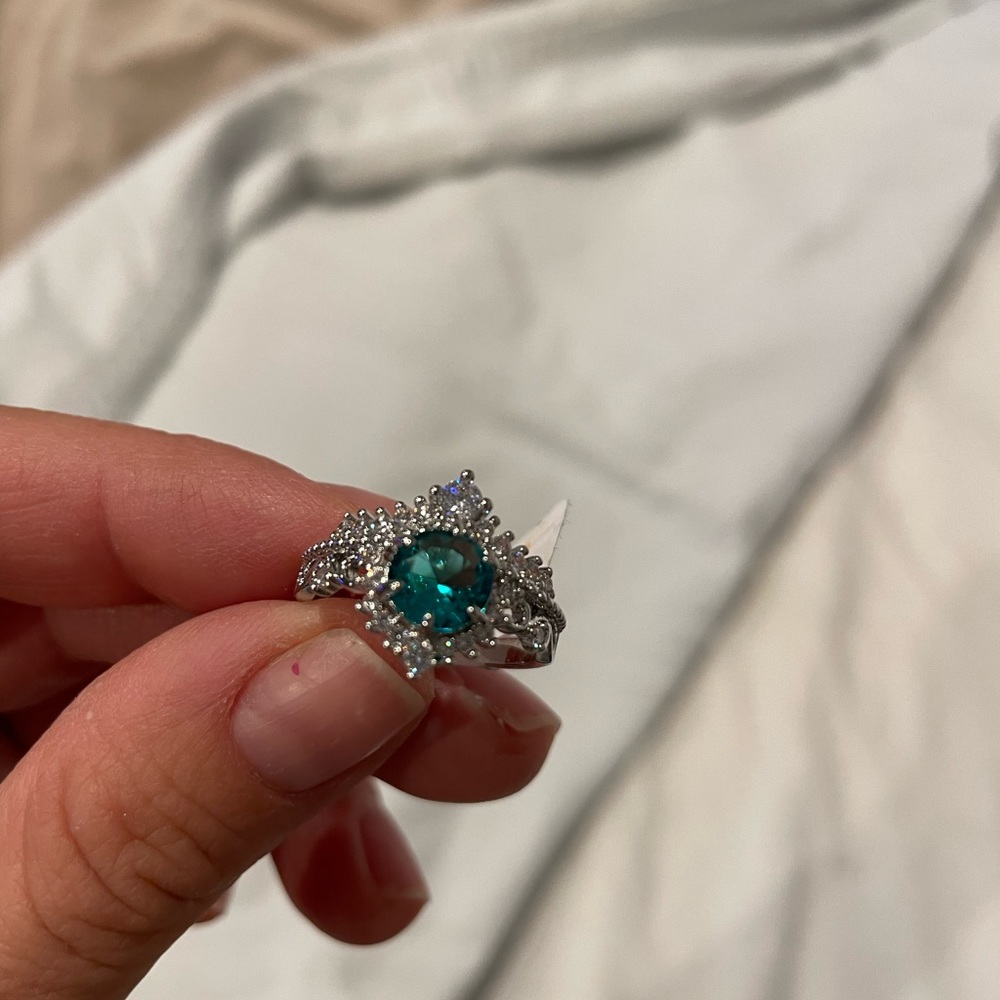 Ring - Picture 6 of 6